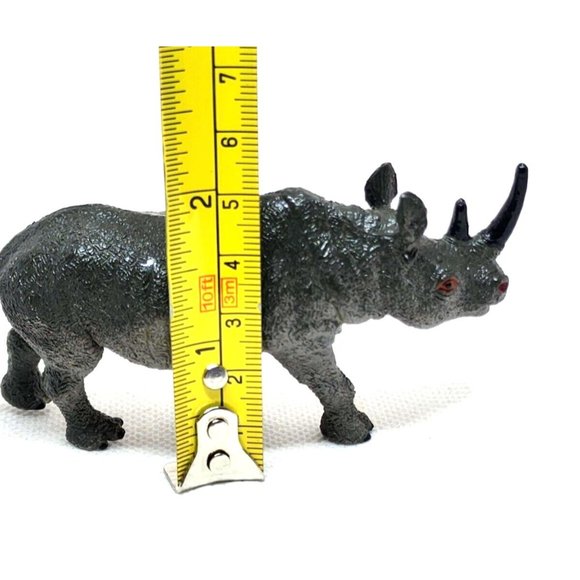 Rare Miniature Plastic Rhino Home Decor Shelf Sitter Wild Animal Zoo Animals - Picture 10 of 12